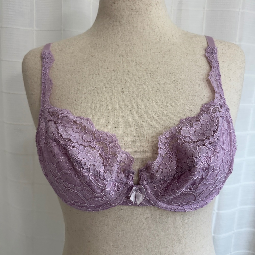 Vintage Victoria's Secret Lavender Purple Floral Lace Underwire Bra 36C 8288